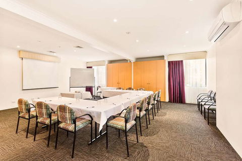 Quality Hotel Manor - Accommodation Tasmania 9