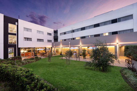 Atura Dandenong - Accommodation Tasmania 1