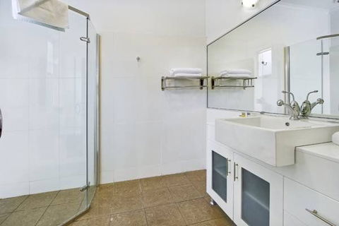 Rowville International Hotel - Accommodation Tasmania 3