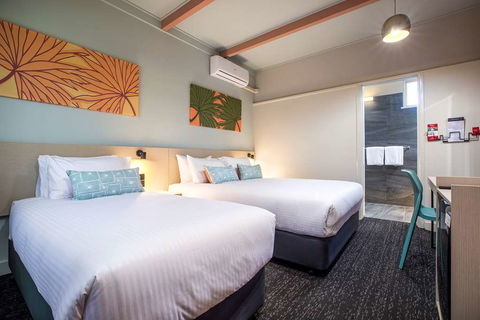 Sandbelt Club Hotel - Accommodation Tasmania 4