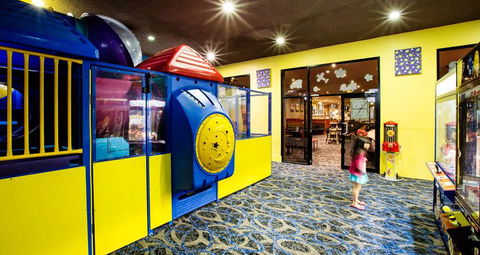 Sandbelt Club Hotel - Accommodation Tasmania 9
