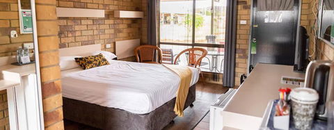 Abacus Motel Mount Isa - Accommodation Tasmania 4