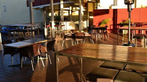 Isa Hotel - Accommodation Tasmania 1