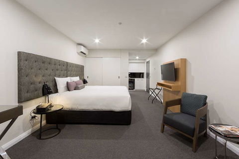Avenue Hotel Canberra - Accommodation Tasmania 4