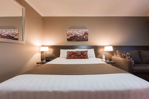 Pavilion On Northbourne - Accommodation Tasmania 5