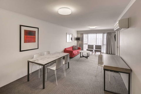 Adina Serviced Apartments James Court - Accommodation Tasmania 5