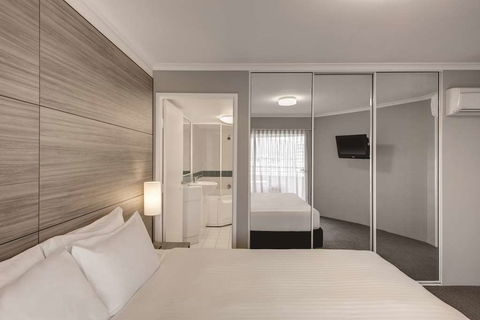 Adina Serviced Apartments James Court - Accommodation Tasmania 10