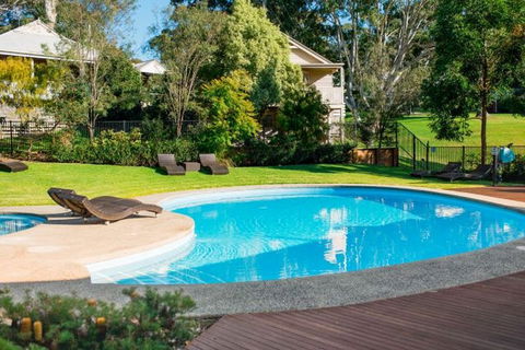 McMillans Of Metung Coastal Resort - Accommodation Tasmania 2