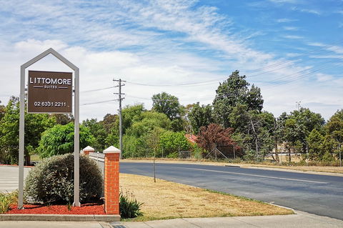 Governor Macquarie Motor Inn - Accommodation Tasmania 2