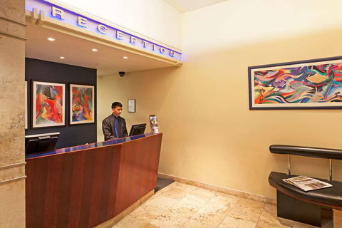 Causeway Inn On The Mall - Accommodation Tasmania 2