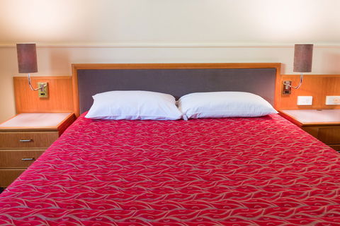 The Q Motel - Accommodation Tasmania 2