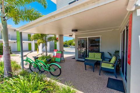 Mackay Oceanside Central Hotel - Accommodation Tasmania 1