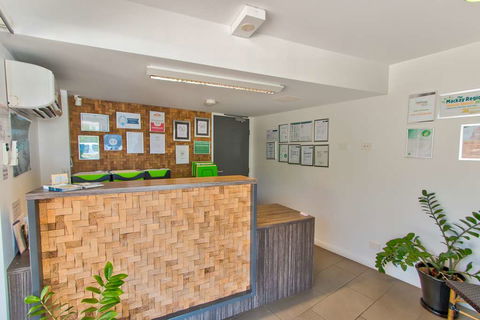 Mackay Oceanside Central Hotel - Accommodation Tasmania 2