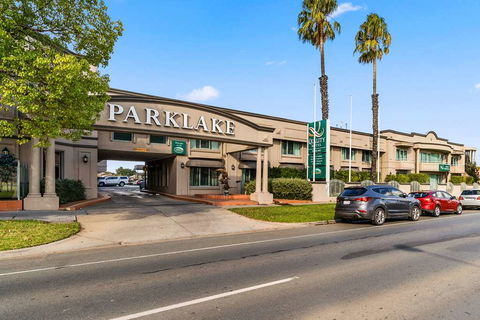 Quality Hotel Parklake Shepparton - Accommodation Tasmania 1