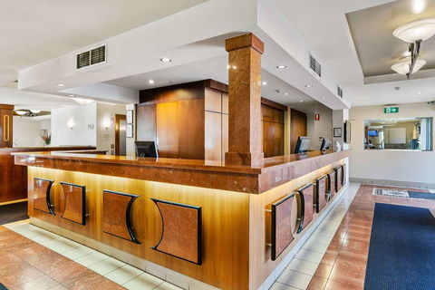 Quality Hotel Parklake Shepparton - Accommodation Tasmania 2