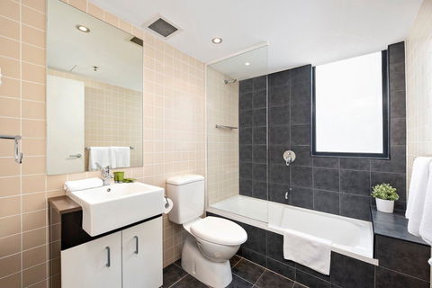 Astra Apartments Parramatta - Accommodation Tasmania 7