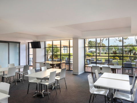 Mercure Sydney Blacktown - Accommodation Tasmania 16