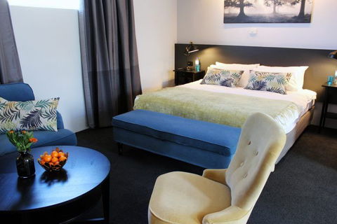 Oriana Motor Inn & Conf Ctr - Accommodation Tasmania 13