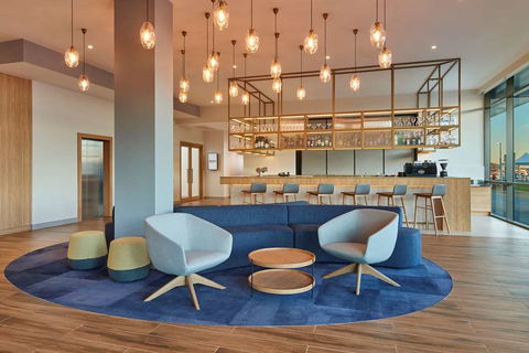 Hilton Garden Inn Albany - Accommodation Tasmania 1