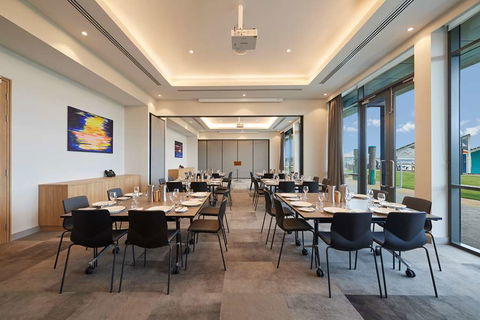 Hilton Garden Inn Albany - Accommodation Tasmania 10