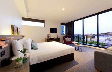 Alpha Mosaic Hotel - Accommodation Tasmania 11