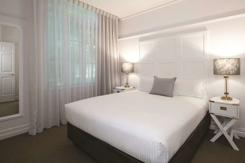 Adina Apartment Hotel Anzac Square - Accommodation Tasmania 4