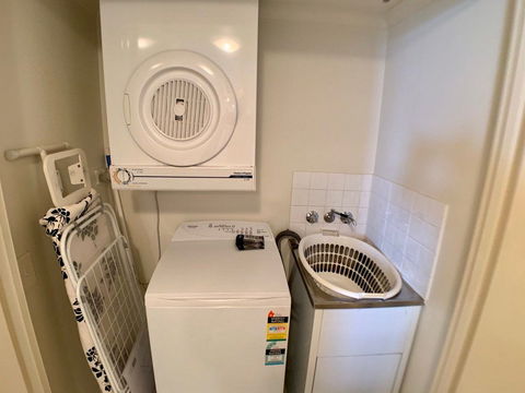 Astra Apartments Brisbane - Accommodation Tasmania 6