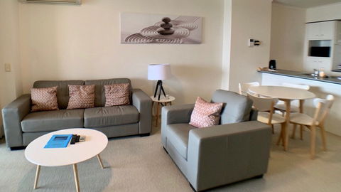 Astra Apartments Brisbane - Accommodation Tasmania 7