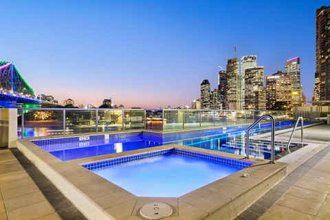 Astra Apartments Brisbane - Accommodation Tasmania 9