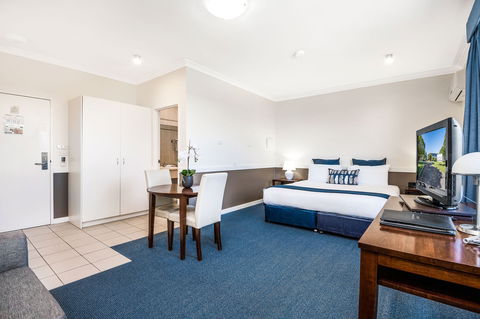 Hawkesbury Race Club Motel - Accommodation Tasmania 2