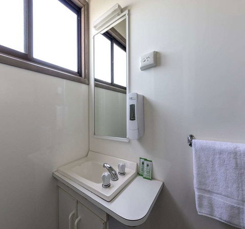 BIG4 Albury Tourist Park - Accommodation Tasmania 0