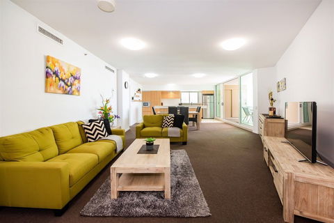 Lanai Riverside Apartments - Accommodation Tasmania 5