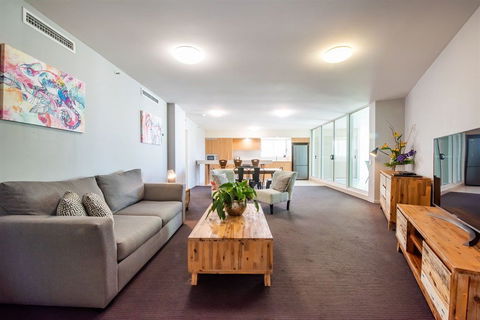Lanai Riverside Apartments - Accommodation Tasmania 8