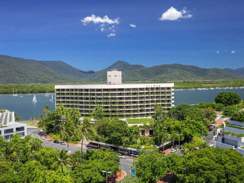 Hilton Cairns - Accommodation Tasmania 2