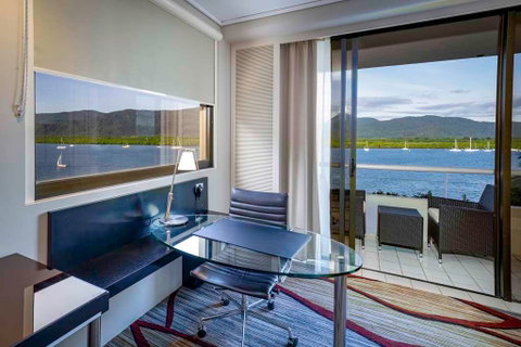 Hilton Cairns - Accommodation Tasmania 4