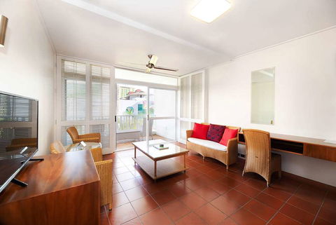Ramada By Wyndham Cairns City Centre - Accommodation Tasmania 4