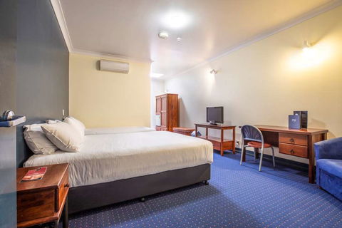 Atherton Hotel - Accommodation Tasmania 2