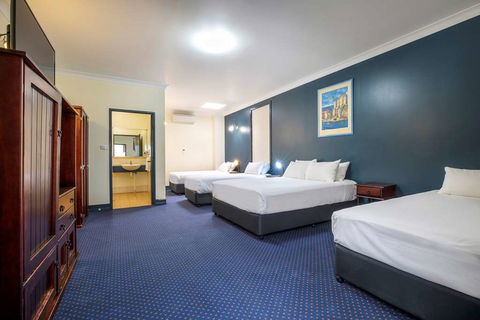 Atherton Hotel - Accommodation Tasmania 7