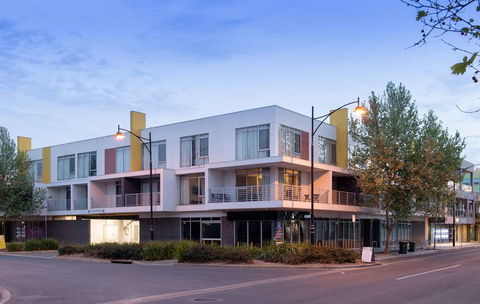 Mawson Lakes Hotel - Accommodation Tasmania 1