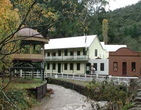 Walhalla's Star Hotel - Accommodation Tasmania 0