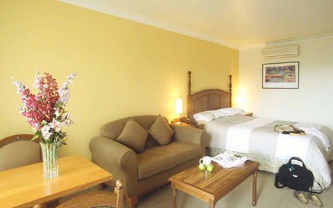 Best Western Plus The Tudor-Box Hill - Accommodation Tasmania 2