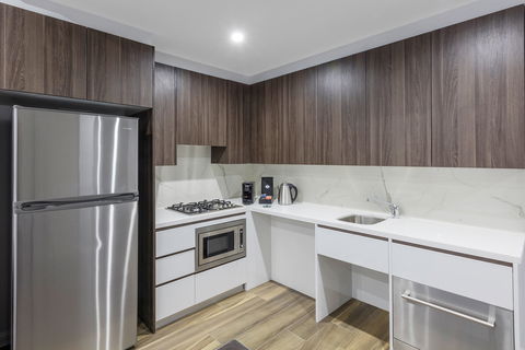 Meriton Serviced Apartments North Sydney - Accommodation Tasmania 2