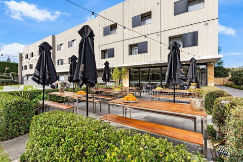 Miramare Gardens Boutique Accommodation - Accommodation Tasmania 0