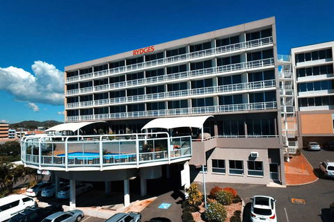 Rydges Gladstone - Accommodation Tasmania 0
