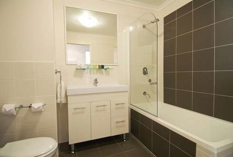 Mantra Wollongong - Accommodation Tasmania 1