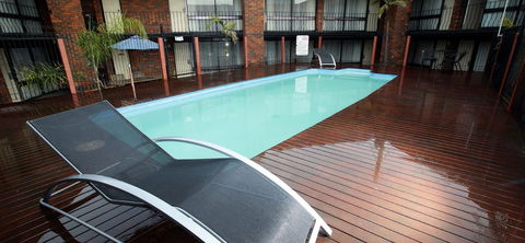 Warrnambool Central Court - Accommodation Tasmania 2