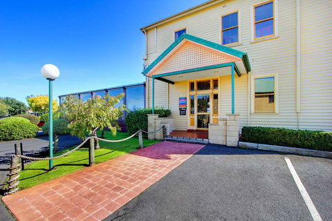 Comfort Inn The Pier - Accommodation Tasmania 3