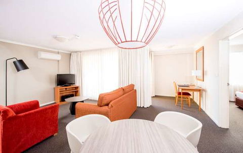 Mantra On Northbourne - Accommodation Tasmania 1