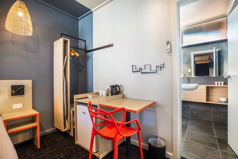 Monash Hotel - Accommodation Tasmania 2