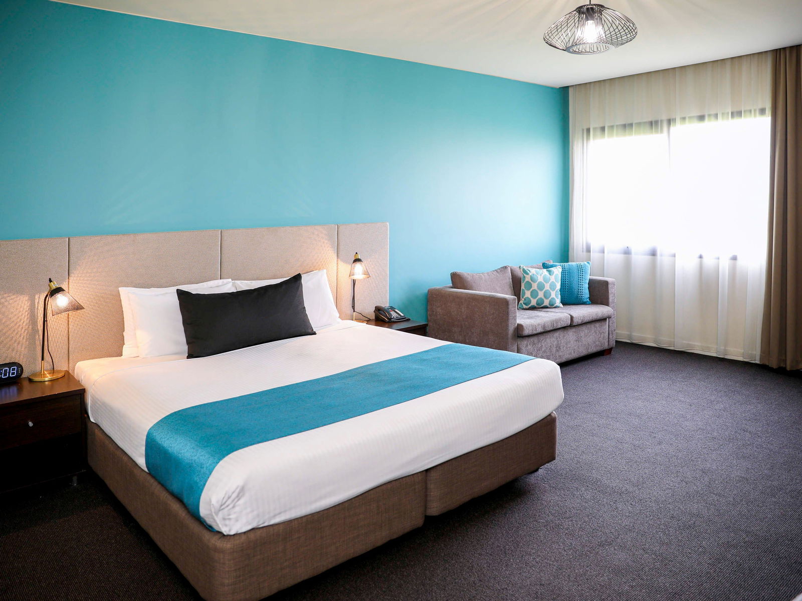 Melton South VIC Accommodation Tasmania